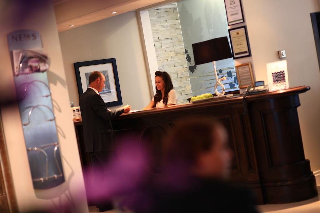 Best Western Plus Pinewood Manchester Airport-Wilmslow Hotel Kültér fotó