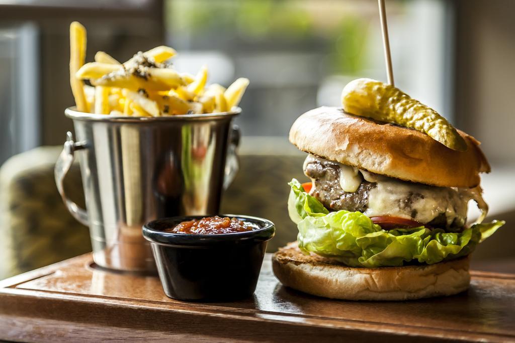 Best Western Plus Pinewood Manchester Airport-Wilmslow Hotel Kültér fotó